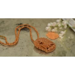 Kadam ♣ Wooden Neckpieces { o }